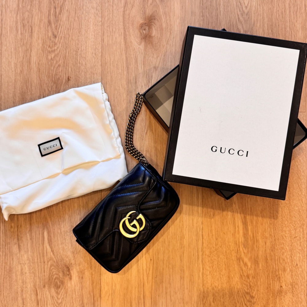 Gucci Mini Marmont Bag